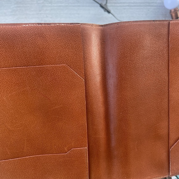 BIG Louis Vuitton Desk Agenda Cover - Picture 12 of 16